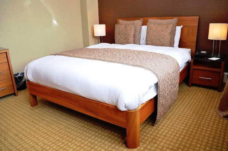 Royal Hotel Cumnock Εξωτερικό φωτογραφία