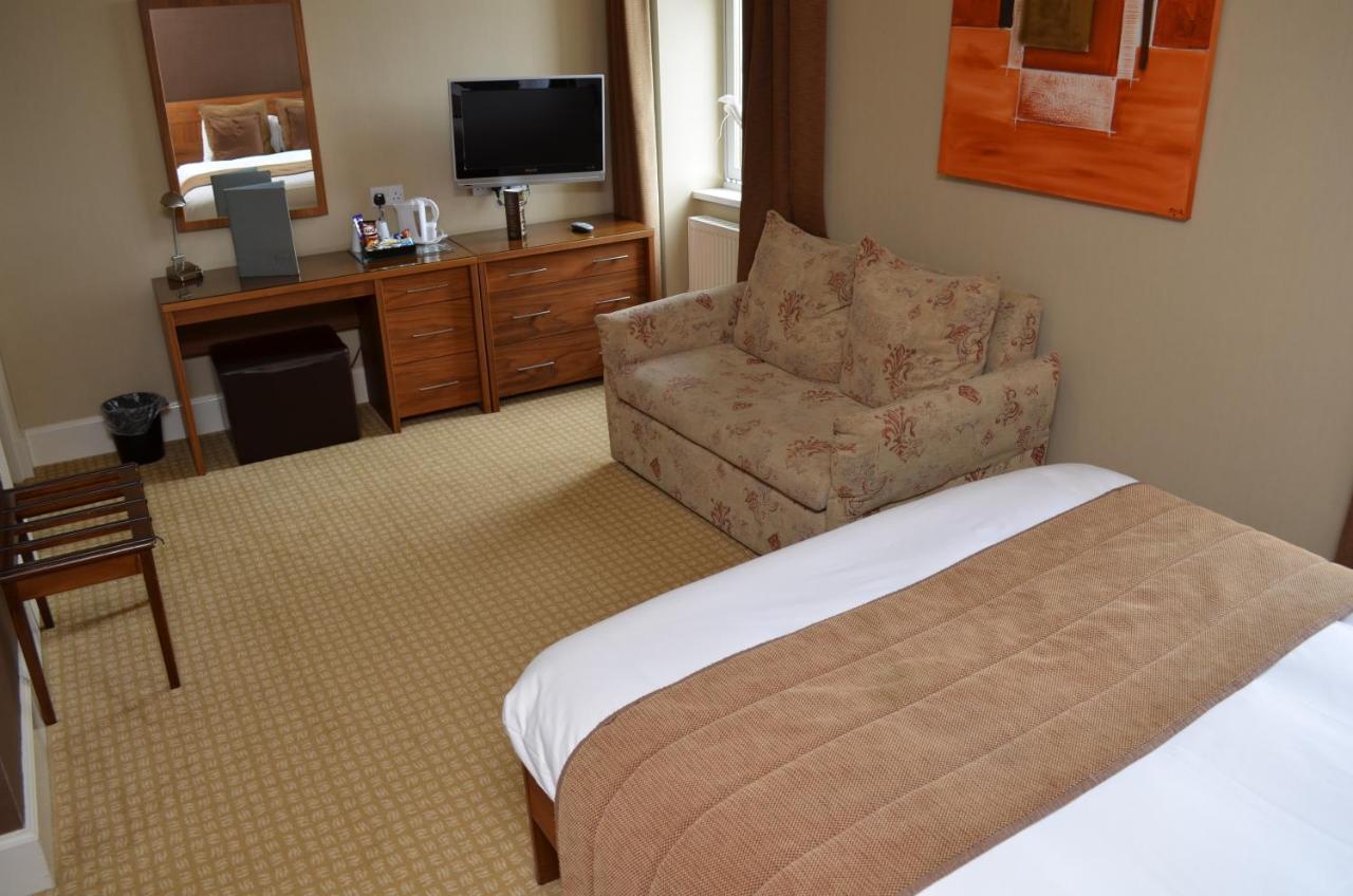 Royal Hotel Cumnock Εξωτερικό φωτογραφία